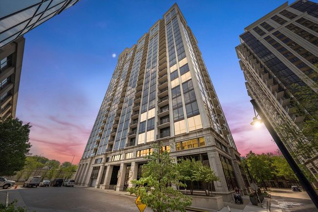 APT-2209 - 233 E 13 Th St, Condo with 2 bedrooms, 2 bathrooms and 1 parking in Chicago IL | Image 35