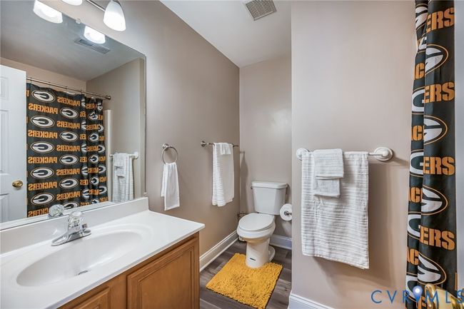 Bathroom 2 | Image 31