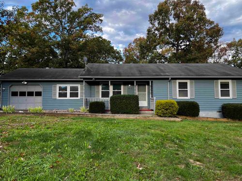 253 Forest Springs Dr, STUARTS DRAFT, VA, 24477-2912 | Card Image