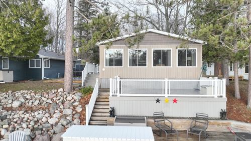 11190 South Shore Drive, Garfield Township, MI, 48632 | Card Image