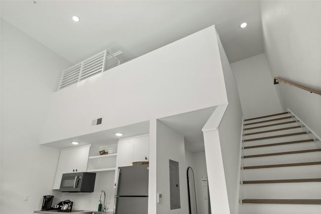 214 - 49 Navasota St, Condo with 0 bedrooms, 1 bathrooms and null parking in Austin TX | Image 34