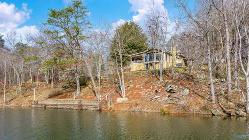 408 County Road 637, Mentone, AL, 35984-2822 | Card Image