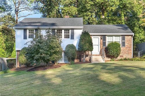 2610 Robin Hood Dr, Greensboro, NC, 27408-3914 | Card Image