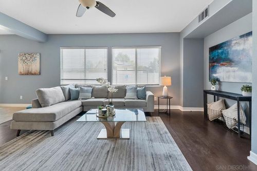 1579 Washington Ave, San Jacinto, CA, 92583-6075 | Card Image