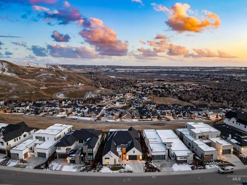 5883 E Marmount Ct, Boise, ID, 83716-5055 | Card Image