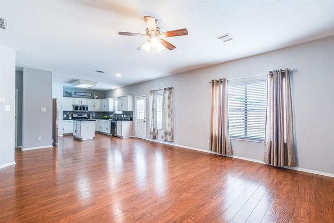 231 Spencer Lndg E, House other with 4 bedrooms, 3 bathrooms and 2 parking in La Porte TX | Image 16