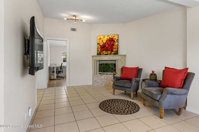 251 Avenida De La Vis, House other with 3 bedrooms, 1 bathrooms and null parking in Indialantic FL | Image 10