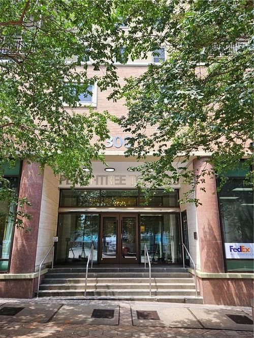 apt-18l-300 Peachtree St Ne, atlanta, GA, 30308-3521 | Card Image