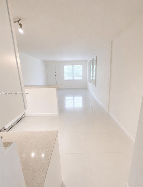 4-1120 102nd St, Bay Harbor Islands, FL, 33154-1266 | Card Image