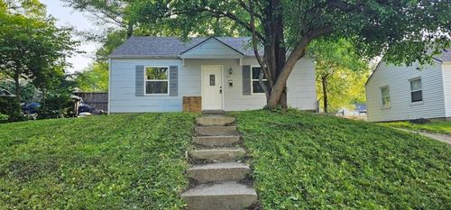 2918 S 52nd Ter, Kansas City, KS, 66106-3338 | Card Image