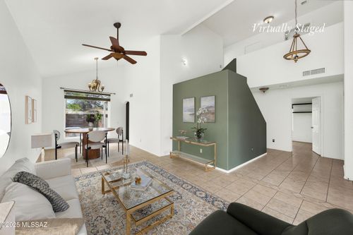 10080 E English Woods Rd, Tucson, AZ, 85748-2104 | Card Image