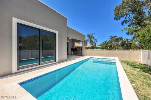 1297 Trail Terrace Dr, NAPLES, FL, 34103-2316 | Card Image