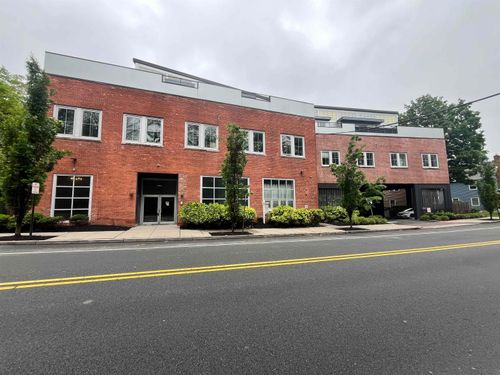 10 Ford Ave, Morristown, NJ, 07960-5638 | Card Image