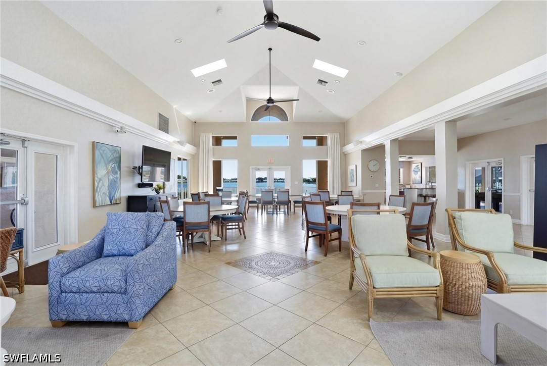 Residential in Naples 5