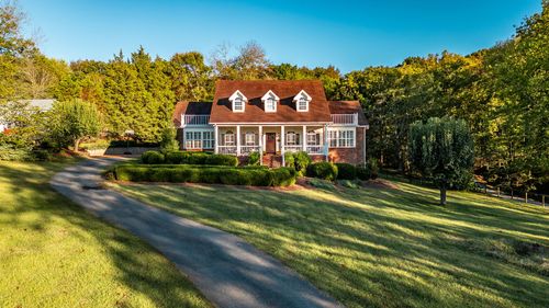 2595 Long Hollow Pike, Hendersonville, TN, 37075-8789 | Card Image