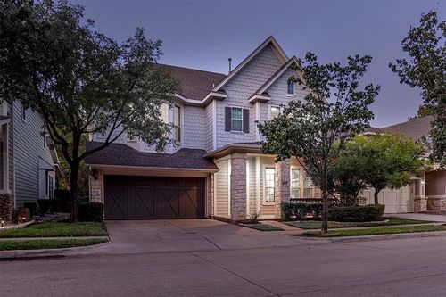802 Moose Hollow Ln, Euless, TX, 76039-6087 | Card Image