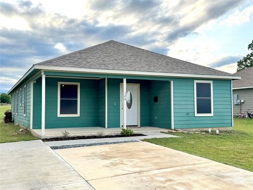 124 Oakwood St, Chico, TX, 76431-1921 | Card Image
