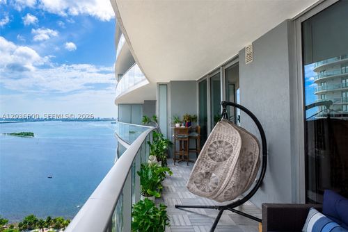 3007-488 Ne 18th St, Miami, FL, 33132-1310 | Card Image