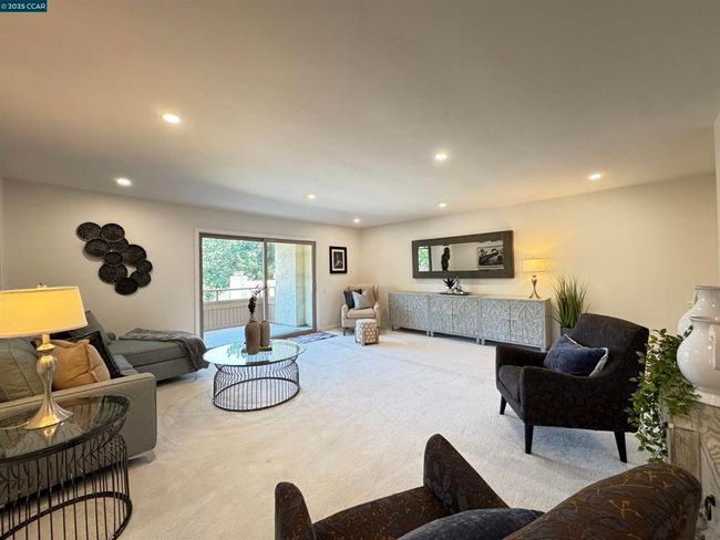APT-3B - 4033 Terra Granada Dr, Condo with 2 bedrooms, 2 bathrooms and null parking in Walnut Creek CA | Image 9
