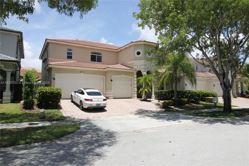 20732 Sw 87th Ct, Cutler Bay, FL, 33189-7377 | Card Image