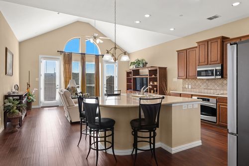 1912 Lantana Ln, Irving, TX, 75063-3927 | Card Image