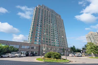 1 - 1 Lee Centre Dr, Condo with 2 bedrooms, 2 bathrooms and 1 parking in Scarborough ON | Image 2