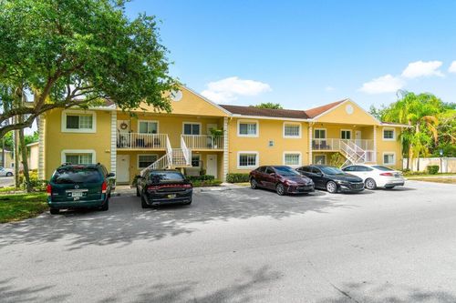 202-202 Palm Beach Trace Dr, Royal Palm Beach, FL, 33411-1267 | Card Image