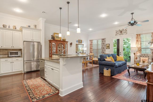 UNIT-1602 - 1857 Stonecrest Blvd, Condo with 3 bedrooms, 2 bathrooms and null parking in Tyler TX | Image 15