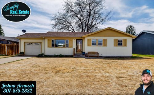 112 Camino Del Rey, Torrington, WY, 82240-1724 | Card Image