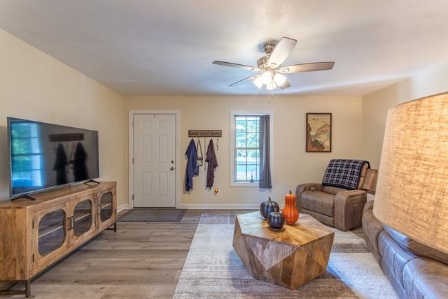 165 Cromwell St, House other with 3 bedrooms, 2 bathrooms and null parking in Savannah TN | Image 10