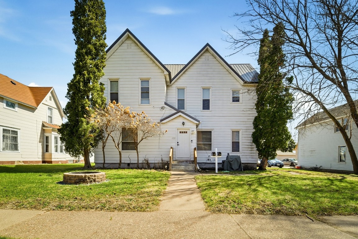 Residential Income in Eau Claire