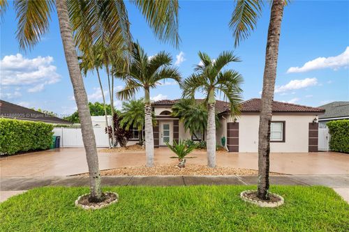 16310 Sw 144th Ave, Miami, FL, 33177-1807 | Card Image