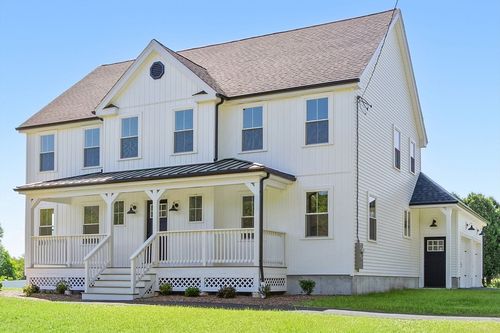 38 Hemlock St, Douglas, MA, 01516-2722 | Card Image
