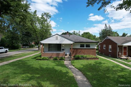 19394 Woodworth, Redford, MI, 48240-2612 | Card Image
