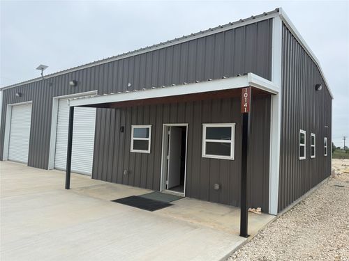 10141 CR 310 County Road 310 Road, Jarrell, TX, 76537 | Card Image