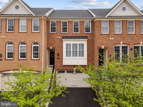 206 Croft Sq, PURCELLVILLE, VA, 20132-3571 | Card Image