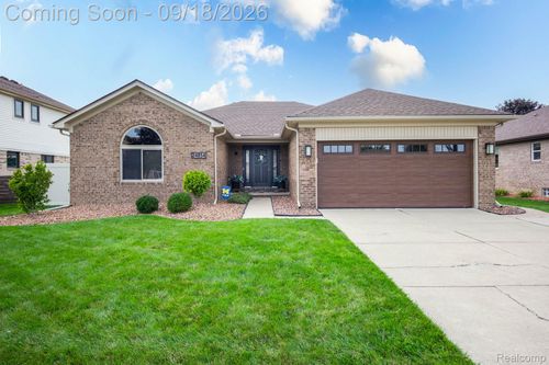 24854 Curtis Dr, Flat Rock, MI, 48134-9134 | Card Image