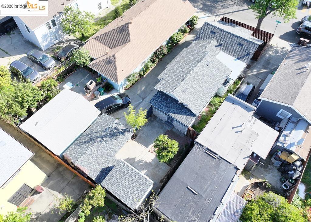 Residential in Oakland 4