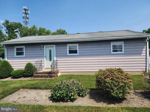 145 Gantt Ave, WOODBURY HEIGHTS, NJ, 08097-1007 | Card Image