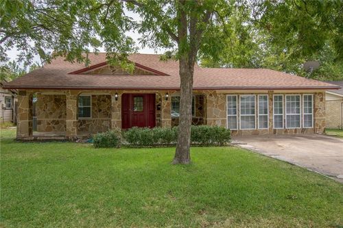 2310 Ridgedale Dr, Carrollton, TX, 75006-7726 | Card Image
