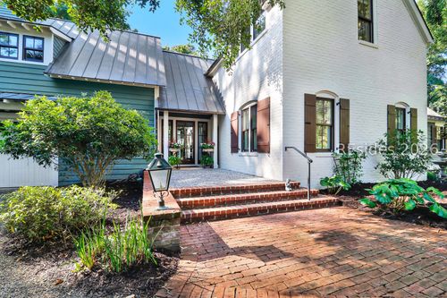 18 High Hope Way, Bluffton, SC, 29910-8372 | Card Image