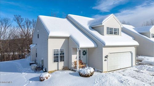 11 Fairway Drive, Halfmoon, NY, 12118 | Card Image