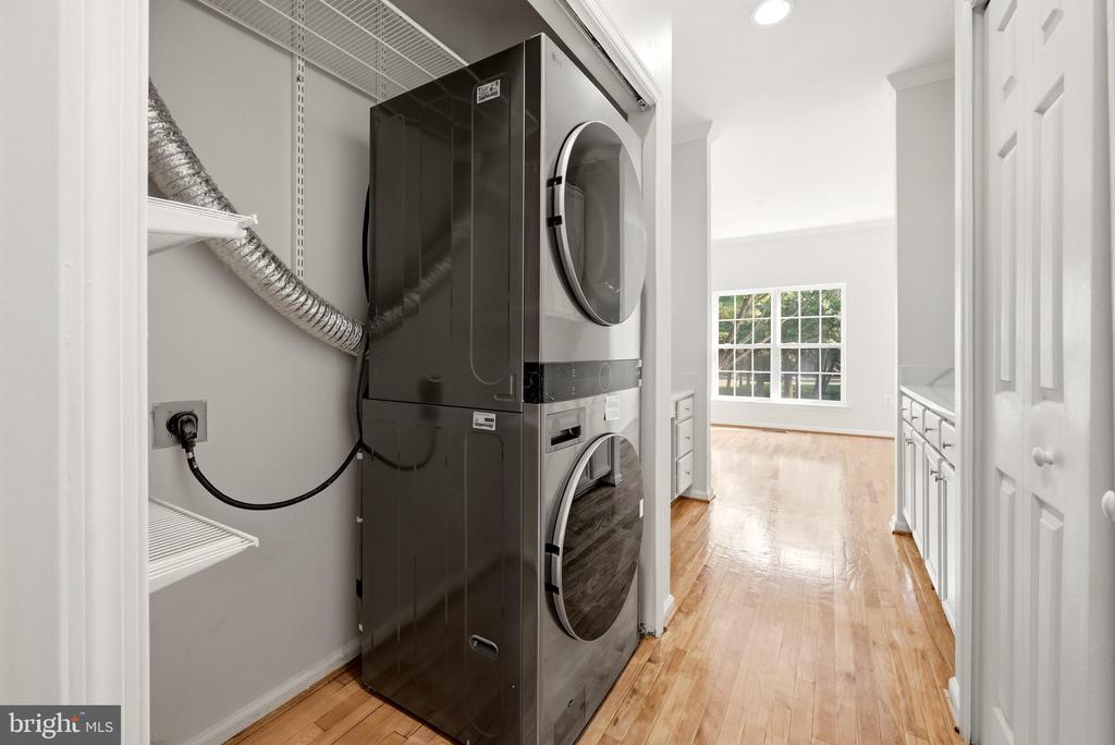 Residential Lease in STERLING 4