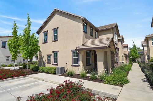 953 Posey St, Galt, CA, 95632-3537 | Card Image