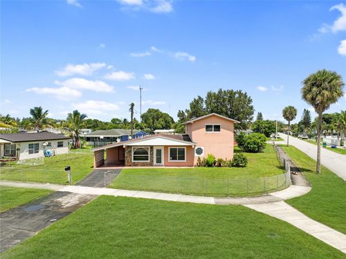 20401 Nw 22nd Ave, Miami Gardens, FL, 33056-1618 | Card Image