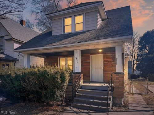 3235 W 94th St, Cleveland, OH, 44102-4815 | Card Image