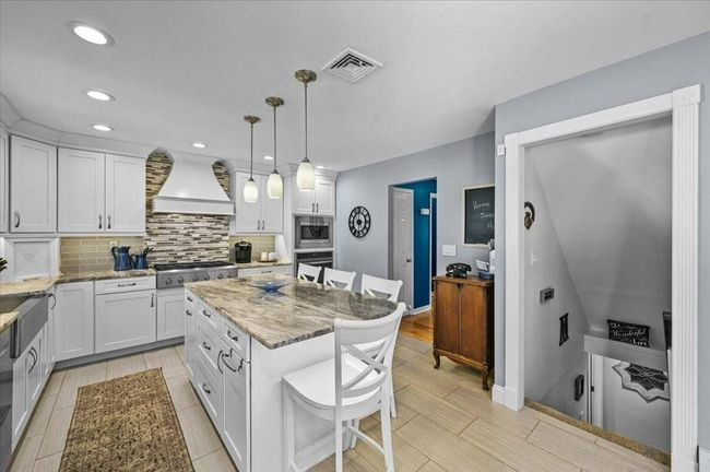 9 Cimorelli Dr, House other with 4 bedrooms, 4 bathrooms and 2 parking in New Windsor NY | Image 13