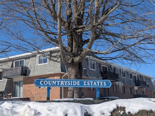 apt-3-2-176 Maple Ave, Rutland, MA, 01543-1331 | Card Image