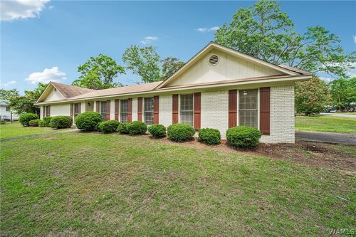 3300 24th St, Northport, AL, 35476-3704 | Card Image