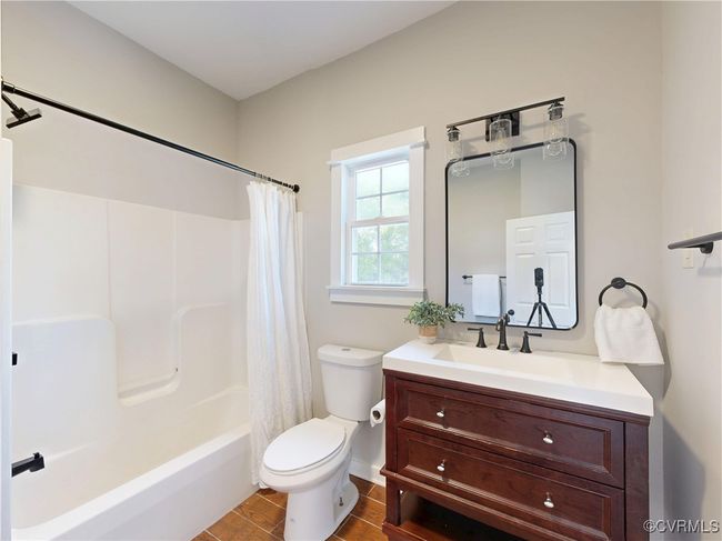Second full bathroom | Image 27
